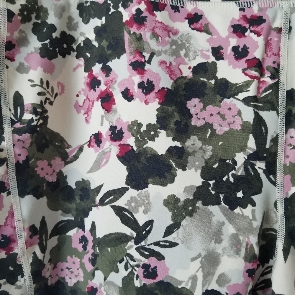 Torrid Performance Core Crop Active Legging With … - image 3